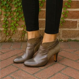 ANYI LU Mixed Media Brown and Tan Leather Vanessa Ankle Boots, 40/9